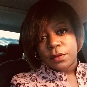 Meet your Posher, Justine